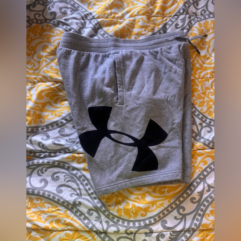 Men’s Under Armour Gray Athletic Shorts with Black Logo
